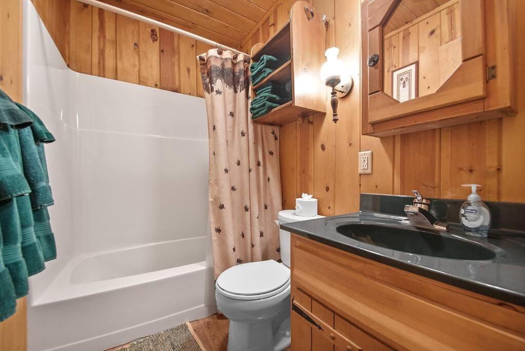 Holliday House Villa Rapid City Buitenkant foto