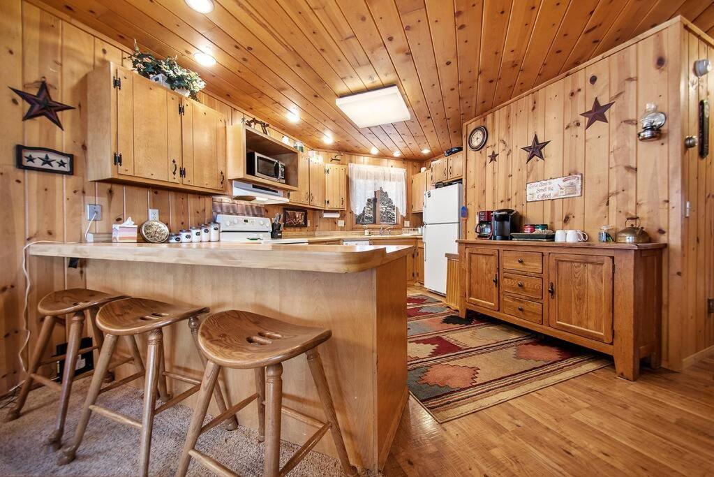 Holliday House Villa Rapid City Buitenkant foto