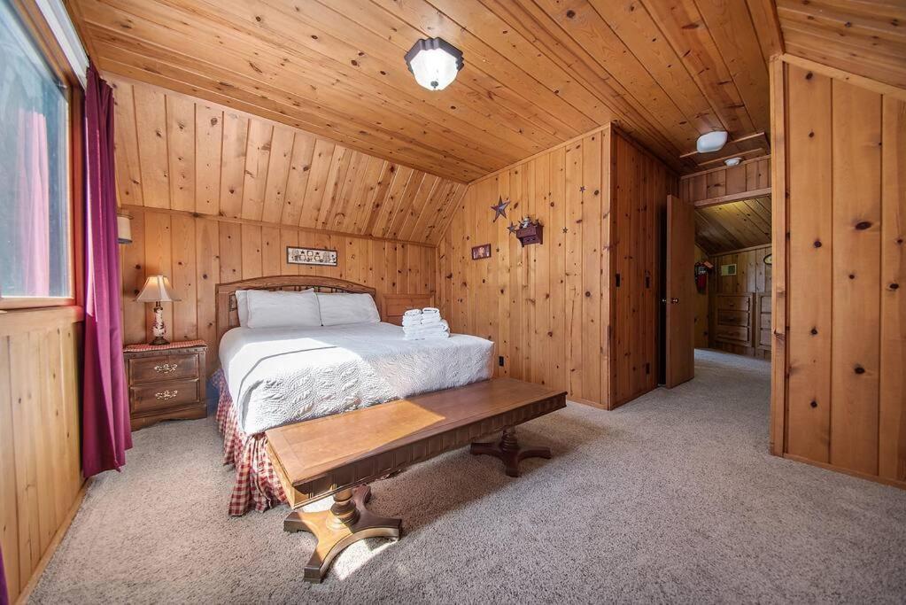 Holliday House Villa Rapid City Buitenkant foto